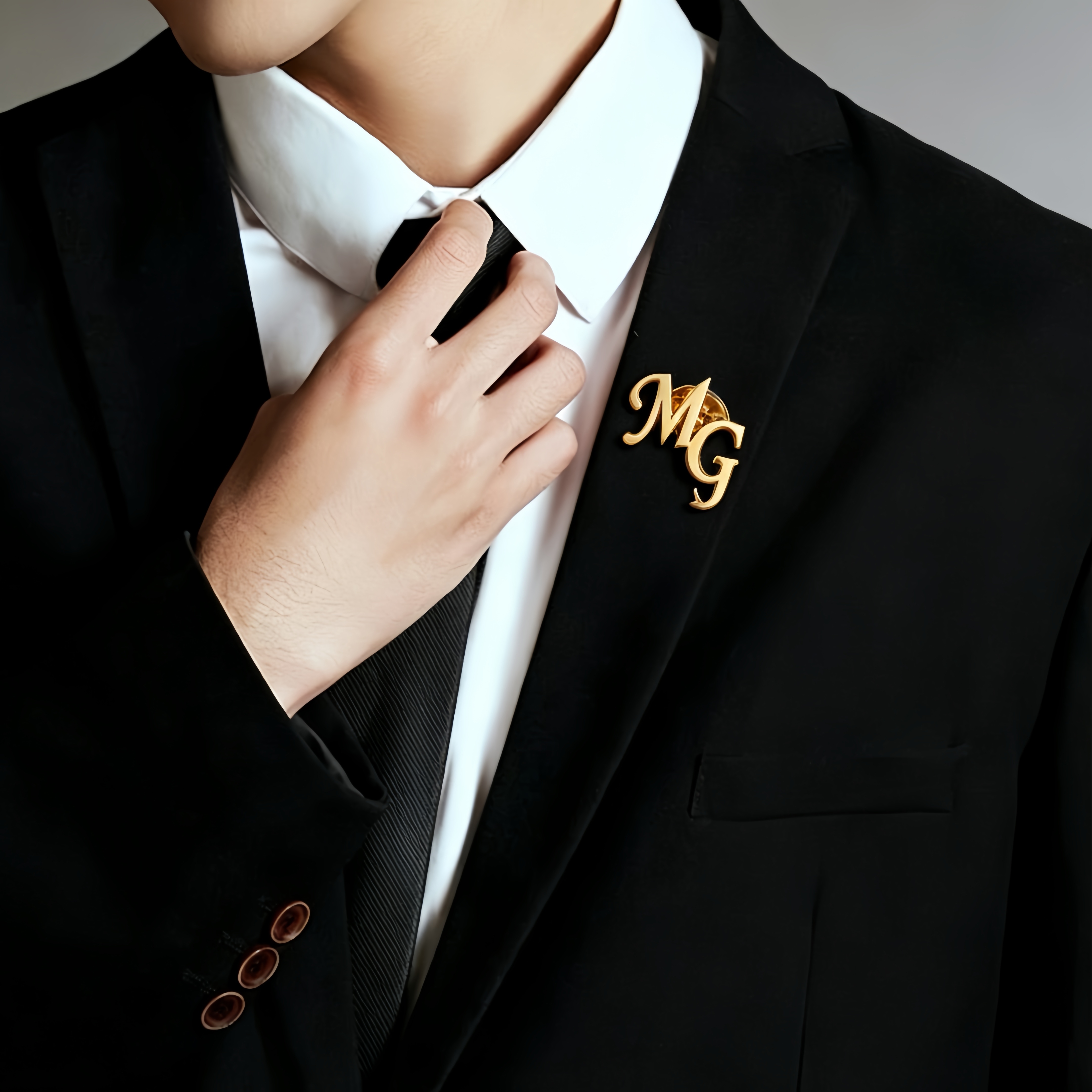 Custom Initials Brooch For Gro - Men'S Grooming For Wedding 리뷰 및 가격