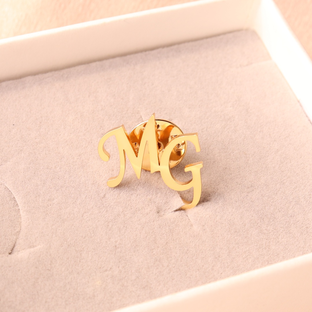 Custom Initials Brooch For Gro - Men'S Grooming For Wedding 리뷰 및 가격